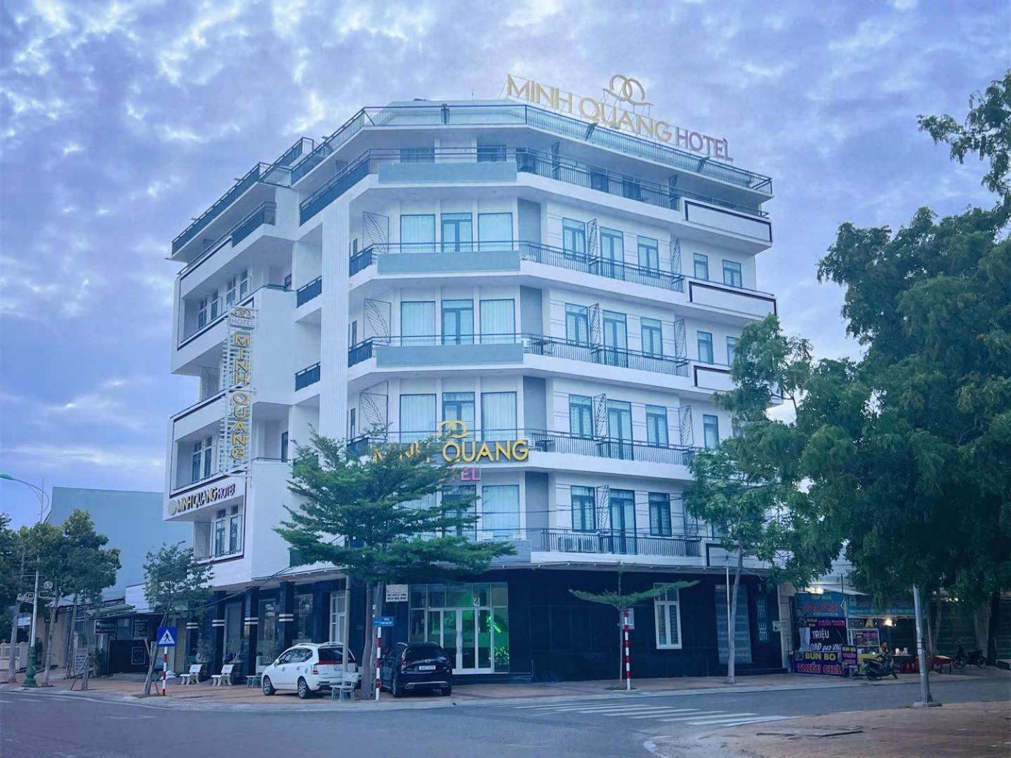 潘郎 Khach San Minh Quang酒店 外观 照片